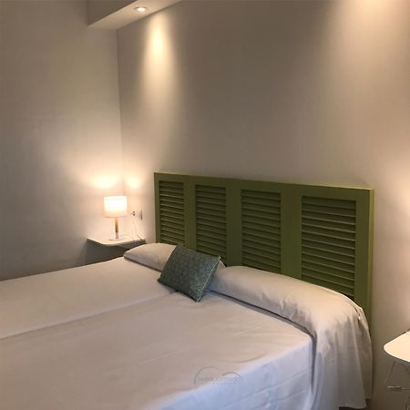 Leon Dormido Rooms & Apartments Polop Exterior foto