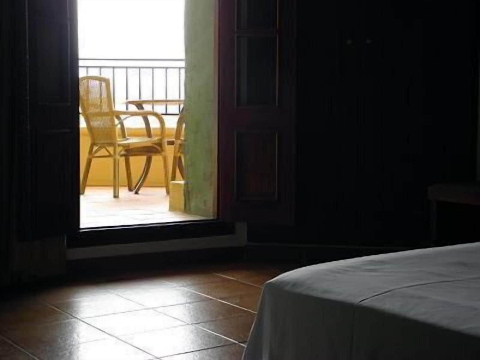 Leon Dormido Rooms & Apartments Polop Exterior foto